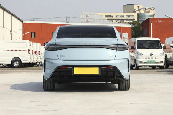 بي واي دي سيل EV 2023 إصدار بطل 700 كم عمر البطارية الطويل 230 كيلوواط شحن فائق السرعة