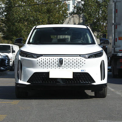 بيستون E01 كهربائي نقي 4 عجلات محرك SUV متوسط الحجم 450KM المدى