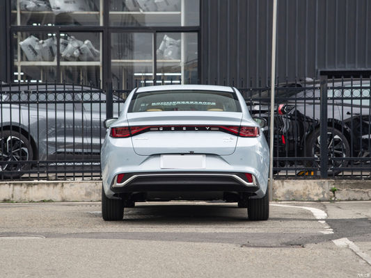 جيلي إمجراند L HiP PHEV سيدان 1.5T محرك نطاق شامل 1300KM