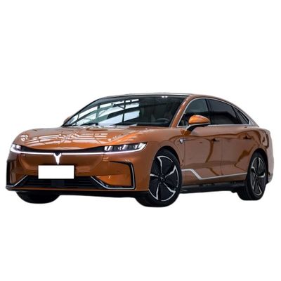فوياه مطاردة سيارة PHEV سيدان الصينية الكهربائية سيدان 1.5T محرك