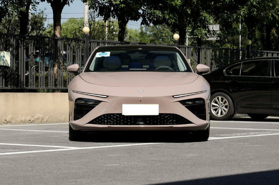 Neta S سيارة سيدان ذات الدفع الرباعي PHEV مستوى القيادة بمساعدة L2