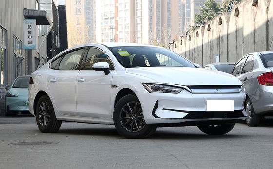 2024 BYD Qin Plus 55km/120km Honor Model الصين D-MI وصلة في سيارة هجينة