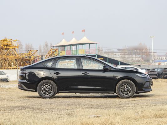 BYD-Seal 05 DM-i الجيل الجديد BYD DM-i التكنولوجيا النطاق الشامل 800 كيلومتر