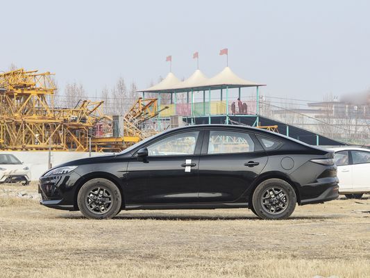 BYD-Seal 05 DM-i الجيل الجديد BYD DM-i التكنولوجيا النطاق الشامل 800 كيلومتر