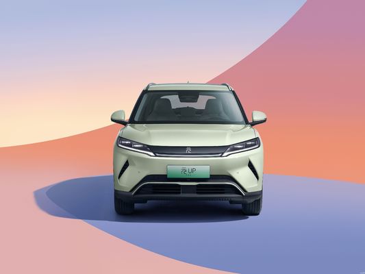 2025 BYD Yuan UP. لديها ميزات قيادة ذكية جديدة. نطاق كهربائي نقي من 301KM-401KM. أفضل قيمة للنقود