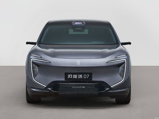تشانجان أفاتر 07 هي علامة تجارية جديدة عالية الجودة تم إنشاؤها بشكل مشترك من قبل CATL و Huawei و Chang'an Automobile.مما يجعله أكثر المحركات الذكية فعالية من حيث التكلفة