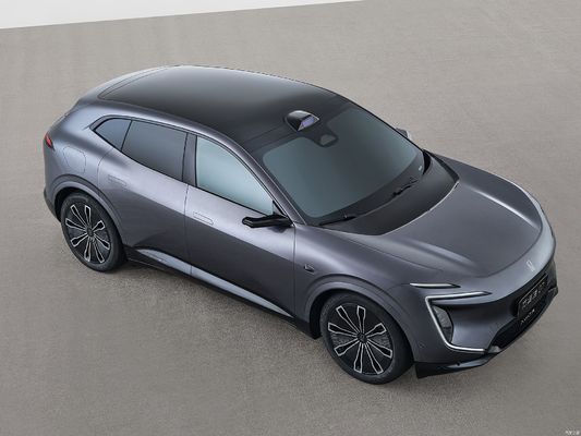 تشانجان أفاتر 07 هي علامة تجارية جديدة عالية الجودة تم إنشاؤها بشكل مشترك من قبل CATL و Huawei و Chang'an Automobile.مما يجعله أكثر المحركات الذكية فعالية من حيث التكلفة