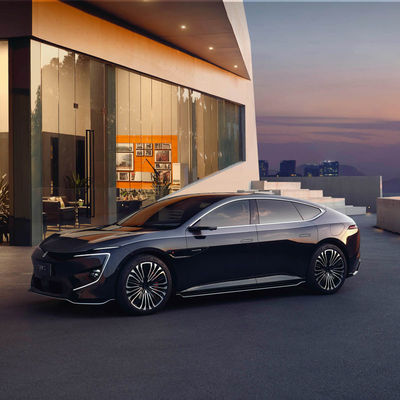 سيارة سيدان كهربائية صينية بخمسة مقاعد تتسارع من 0 إلى 60 ميل في الساعة خلال 4 ثوانٍ وسرعة قصوى تبلغ 120 ميل في الساعة