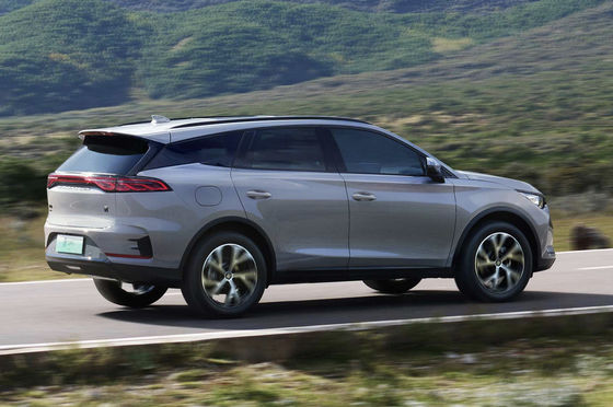 تجربة مستقبل القيادة مع سيارات الدفع الرباعي الصينية الكهربائية ذات محرك مزدوج والاتصال 4G/5G